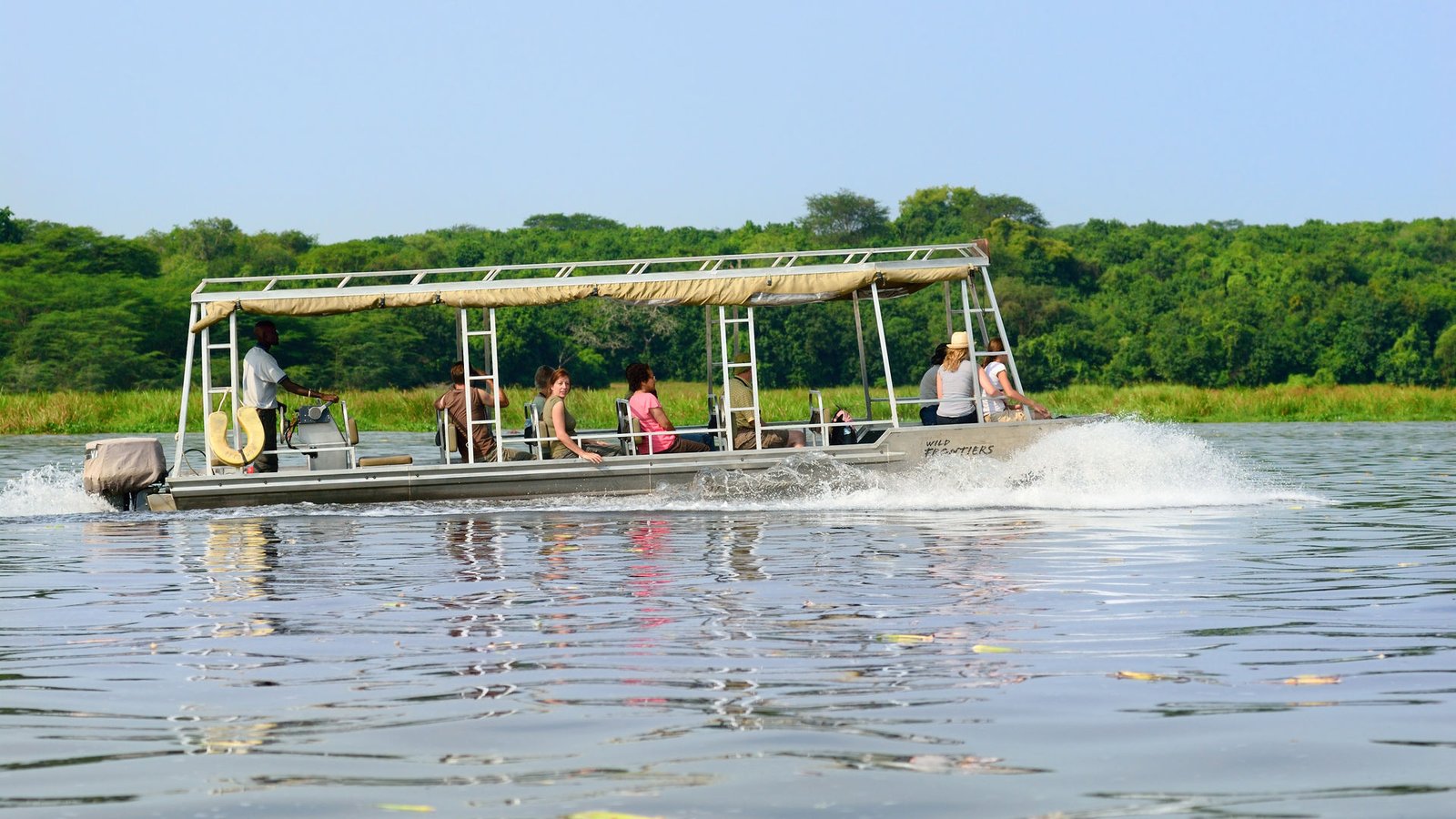 Murchison-Falls-boat cruise